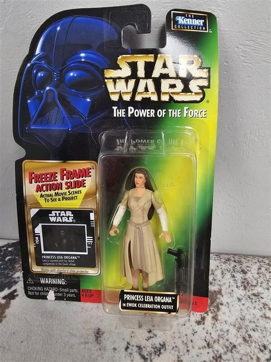 1997 Kenner Star Wars Princess Leia Organa In Ewok Celebration Outfit