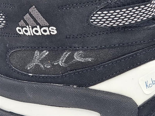 KOBE BRYANT signed - Sz 14 Shoes w/ JSA LOA COA XX21664