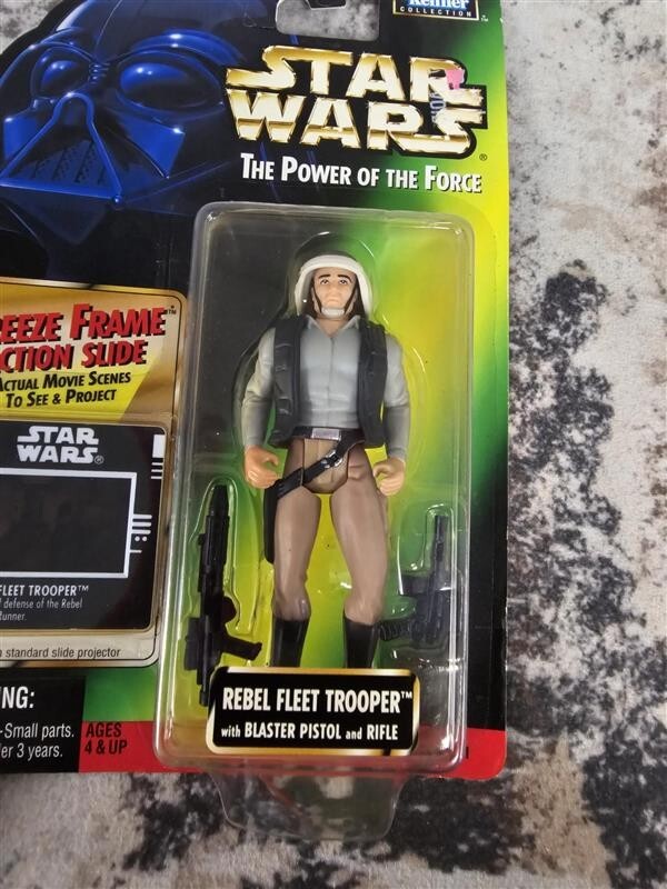 1997 POTF Star Wars Rebel Fleet Trooper with Blaster Pistol and Rifle Figure
