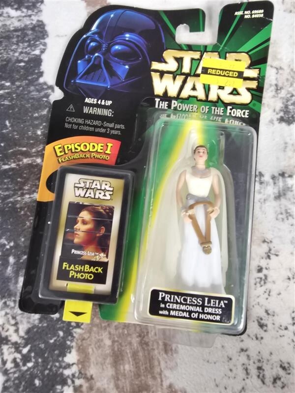 1998 Star Wars The Power Of The Force Princess Leia In Ceremonial Dress NEW