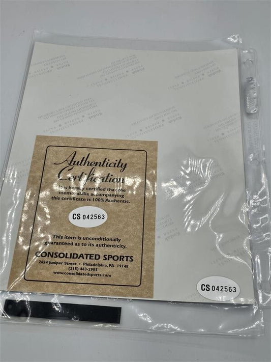 Garth Brooks Signed Cowboy Hat and Picture