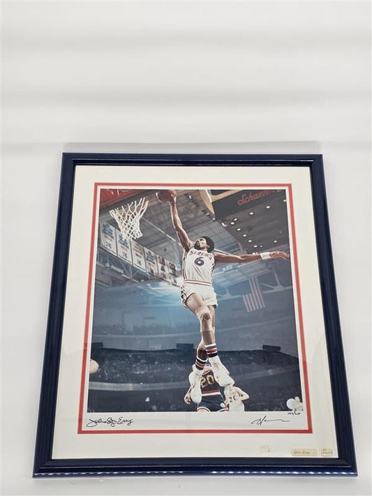 Julius Erving Signed Photo Philadelphia 76ers Dr. J Signed Beckett w/ COA & Pic