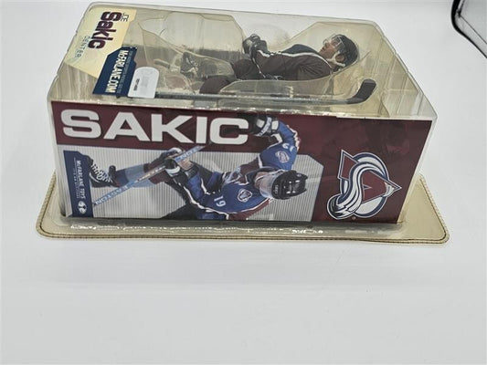Joe Sakic (2002) McFarlane Sportspicks Hockey Action Figure Series 3 Avalanche