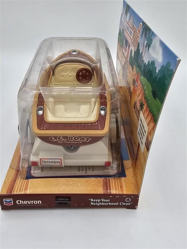 1999 Chevron Cars C C Boat 'N Trailer set