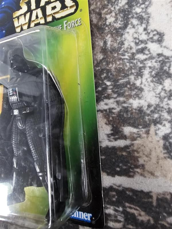 ACTION FIGURE: Star Wars POTF 1997 Collection 3 Darth Vader (Lightsaber)