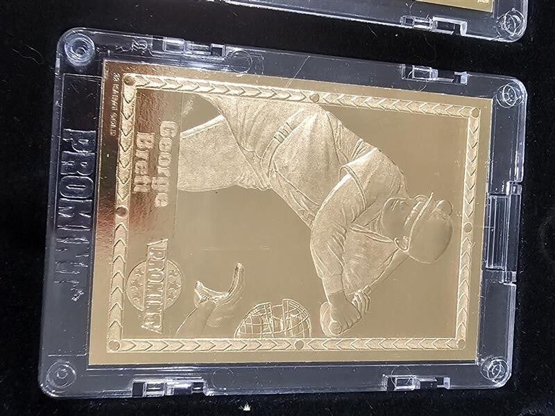 24 Karat Gold Card Collector Series 8 Cards - Thomas, Glavine, Grieve, etc.