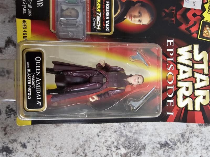 1998Queen Amidala (Naboo) with Blaster Pistols Star Wars Episode I Action Figure