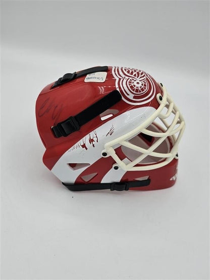 Chris Osgood Signed Detroit Red Wings Riddell Mini Goalie Mask no COA