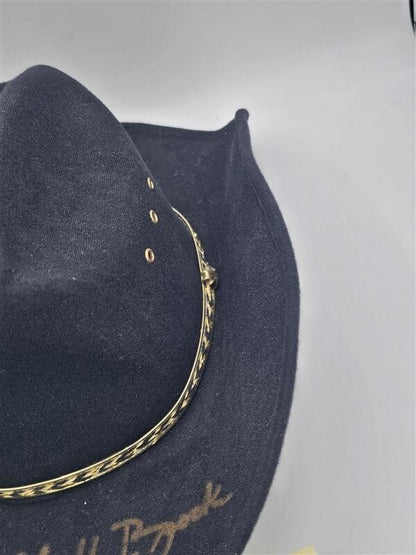 Garth Brooks Signed Cowboy Hat and Picture