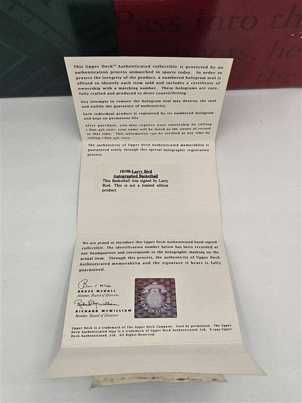 Larry Bird Signed Spalding Official NBA Game Basketball Upper Deck COA