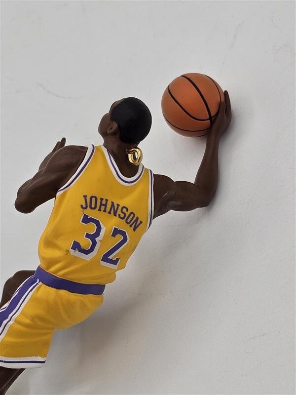 1997 Hallmark Keepsake Ornament Hoop Stars Magic Johnson Collector's Series