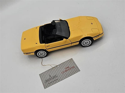 1986 Chevrolet Corvette, 1:24 Franklin Mint Diecast Precision Model Yellow