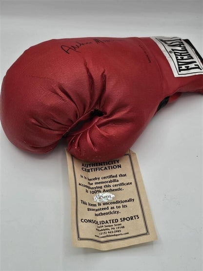 ARCHIE MOORE - BOXING GLOVE SIGNED 1997