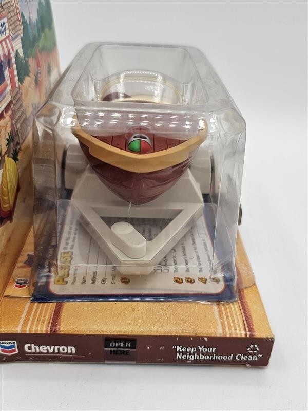 1999 Chevron Cars C C Boat 'N Trailer set