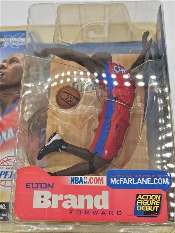 2002 McFarlane Sports Picks NBA Los Angeles Clippers Elton Brand Series 2 Figure