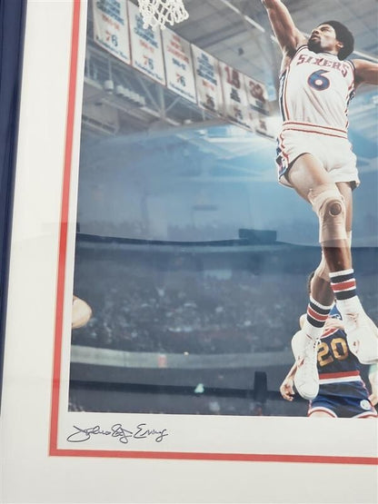 Julius Erving Signed Photo Philadelphia 76ers Dr. J Signed Beckett w/ COA & Pic