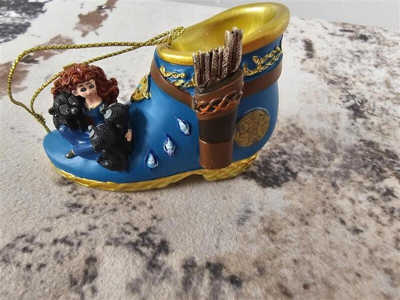 DISNEY BRADFORD EXCHANGE DISNEY ONCE UPON A SLIPPER Ariel & Merida Shoe Ornament