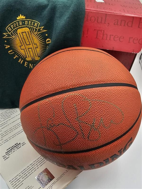 Larry Bird Signed Spalding Official NBA Game Basketball Upper Deck COA