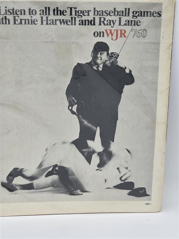 1969 DETROIT TIGERS Yearbook Al Kaline Norm Cash Denny McLain Bill Freehan