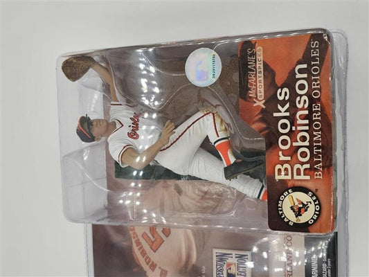 2004 MCFARLANE COOPERSTOWN COLLECTION SERIES 1 BROOKS ROBINSON ACTION FIGURE NEW