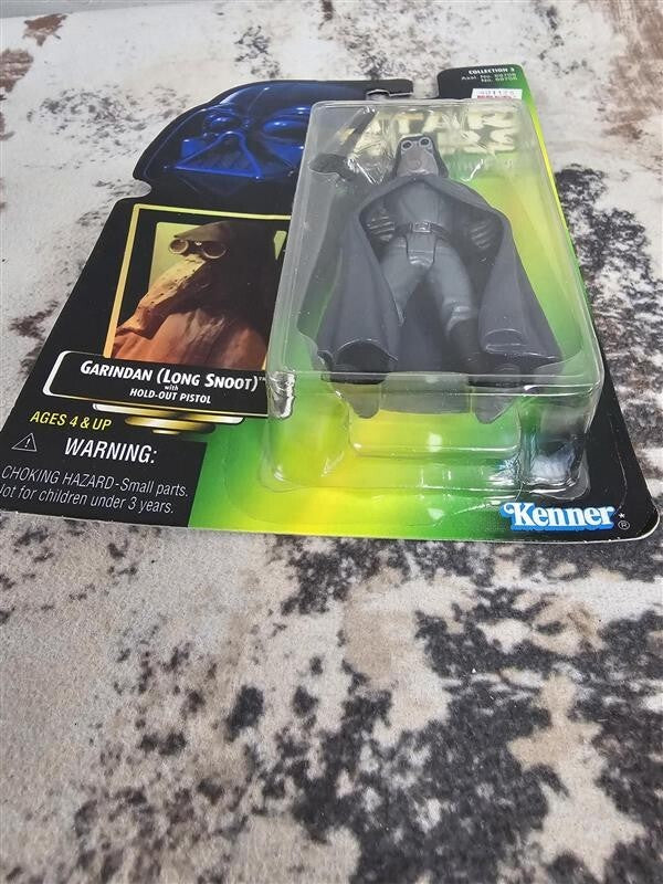 1997 Kenner Garindan Long Snoot With Hold-Out Pistol Action Figure
