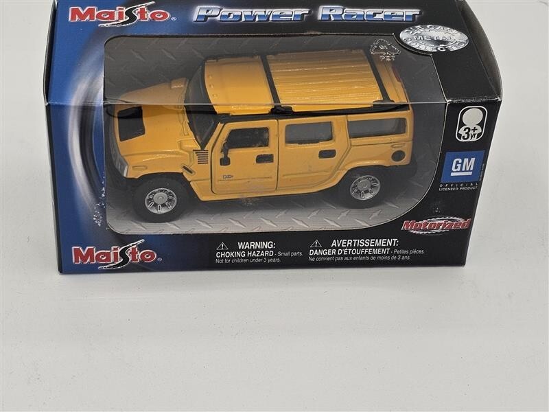 Maisto Power Racer Hummer Motorized Car Die Cast Metal Collection Vintage 2001