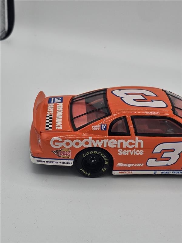 Dale Earnhardt 1997 #3 Wheaties Goodwrench Action 1:64 Nascar Diecast
