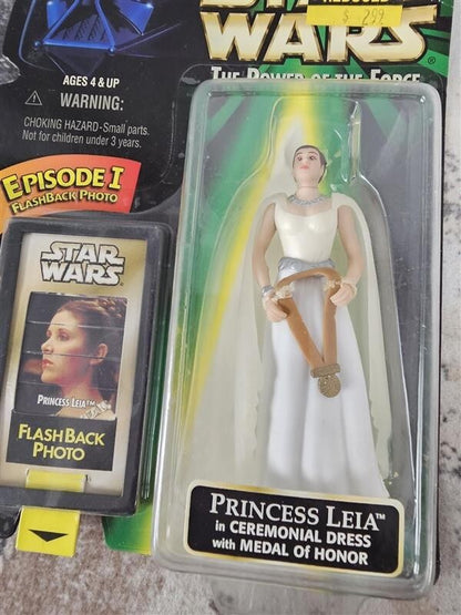 1998 Star Wars The Power Of The Force Princess Leia In Ceremonial Dress NEW
