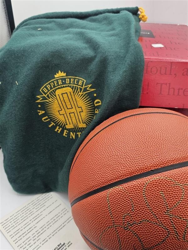Larry Bird Signed Spalding Official NBA Game Basketball Upper Deck COA