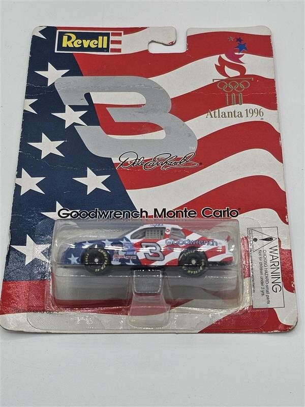 Dale Earnhardt Revell Atlanta 1996 Goodwrench Monte Carlo