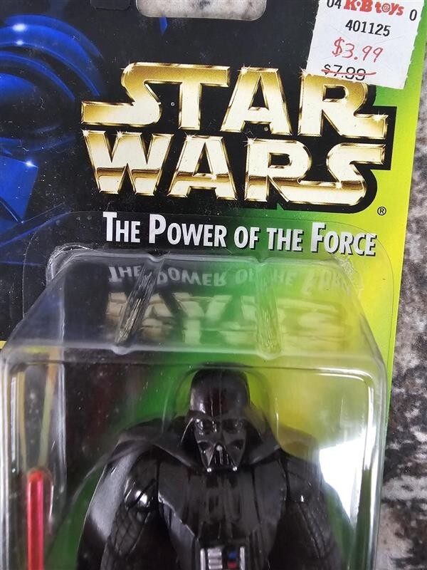 ACTION FIGURE: Star Wars POTF 1997 Collection 3 Darth Vader (Lightsaber)