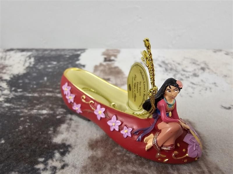 Disney Bradford Exchange Aurora & Mulan Collector’s Christmas Ornaments