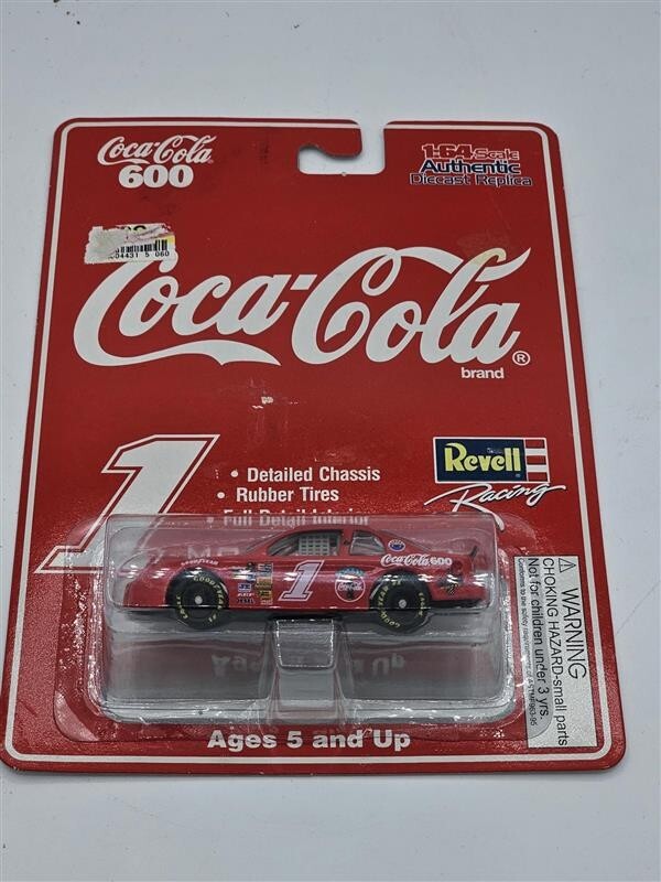 COCA-COLA 600 # 1 MONTE CARLO REVELL RACING 1:64 SCALE CAR