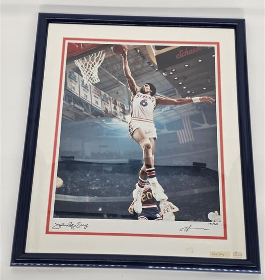 Julius Erving Signed Photo Philadelphia 76ers Dr. J Signed Beckett w/ COA & Pic